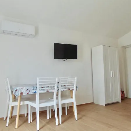 Apartment Rs305 - Marcelli, Nuovo Bilocale Fronte Mare *
